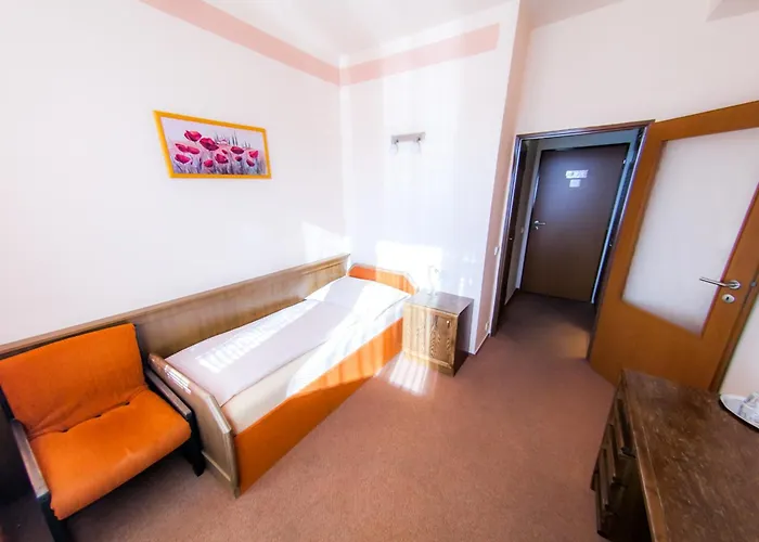 Vsacan Hotel *
